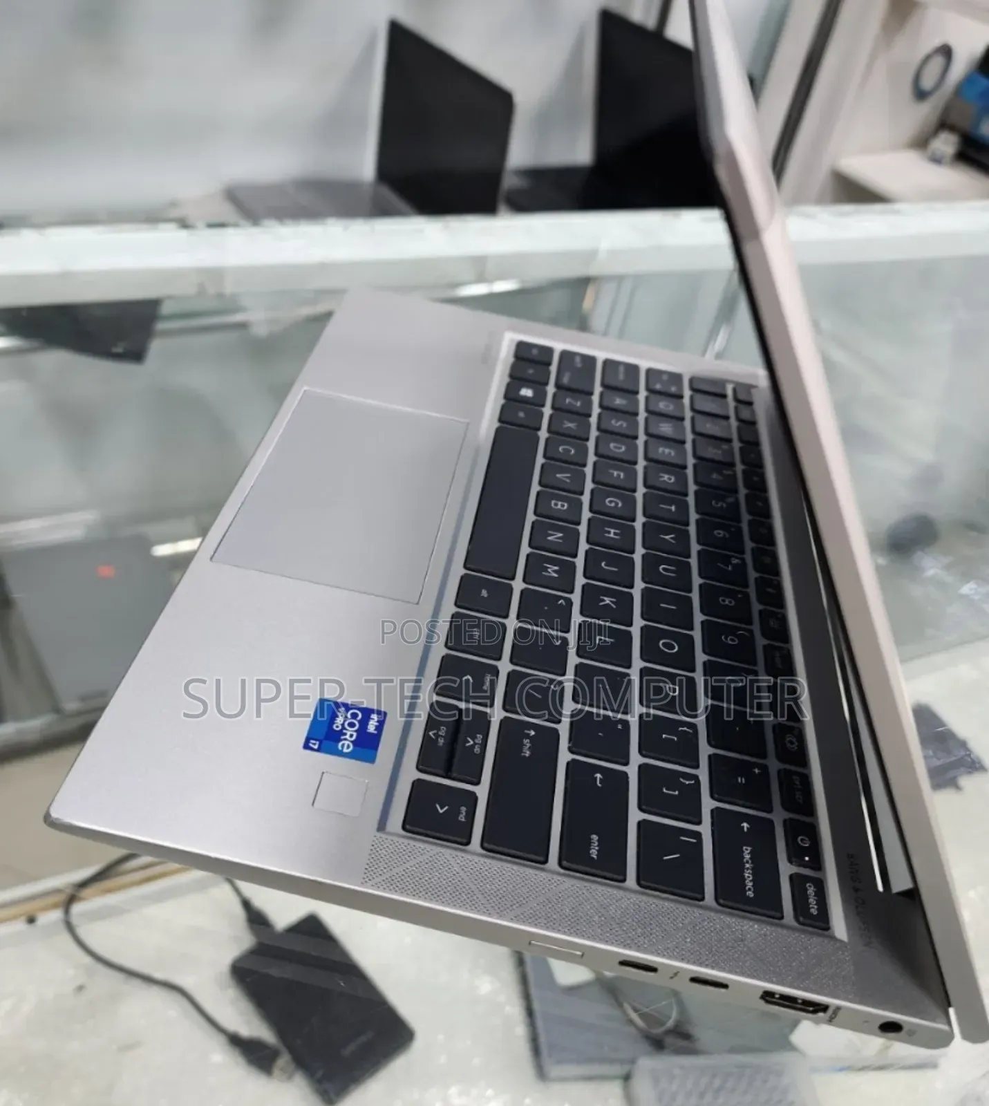 New Laptop HP EliteBook 830 G8 16GB Intel Core I7 SSD 1T
