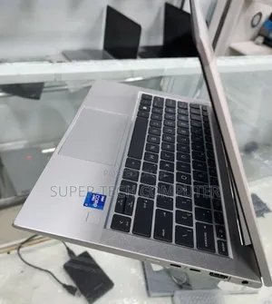 New Laptop HP EliteBook 830 G8 16GB Intel Core I7 SSD 1T
