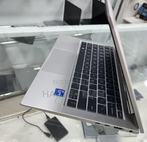 New Laptop HP EliteBook 830 G8 16GB Intel Core I7 SSD 1T