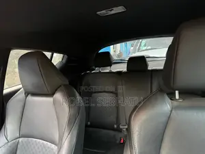 Toyota C-HR 2021 Blue