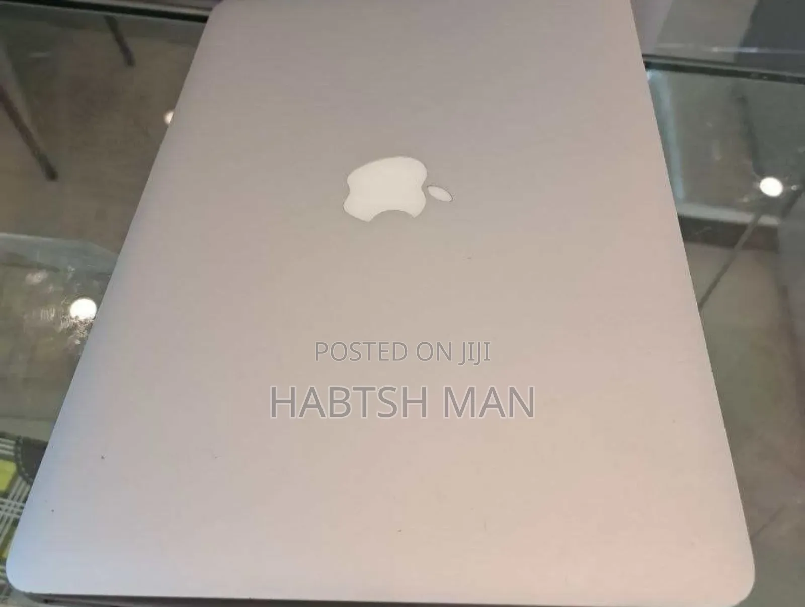 New Laptop Apple MacBook Air 2013 4GB Intel Core I5 SSD 128GB