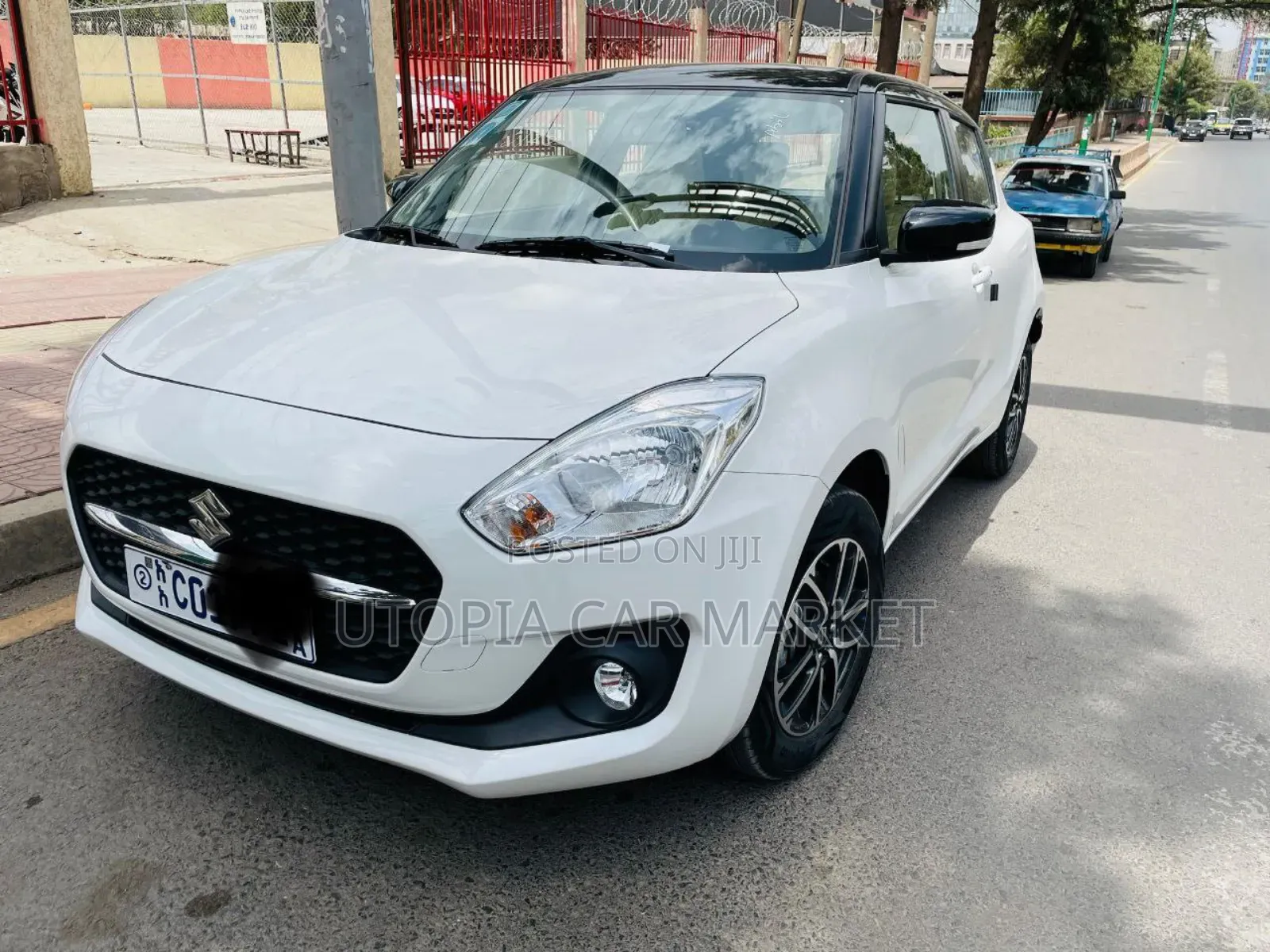 Suzuki Swift 2021 White