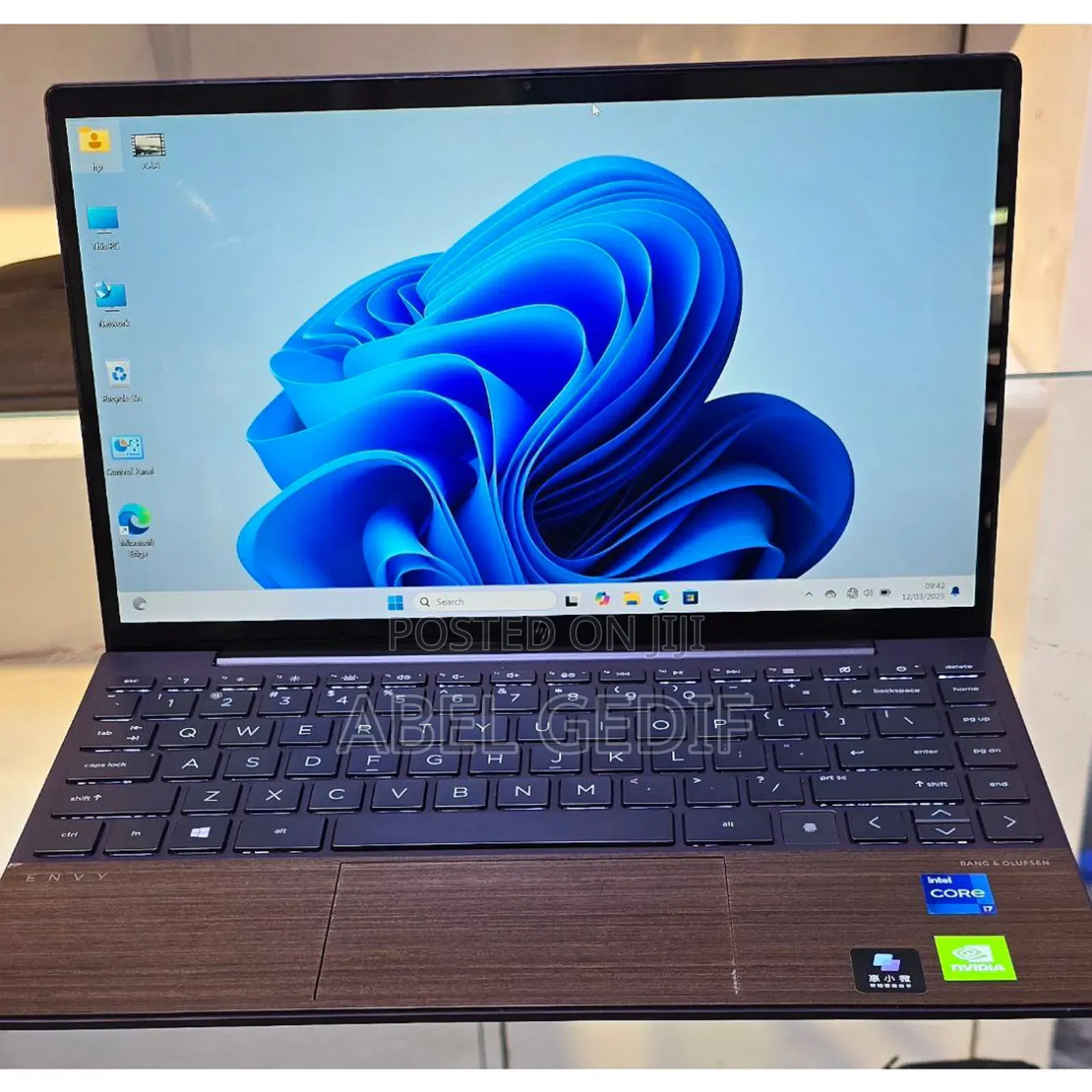 New Laptop HP Envy 14 16GB Intel Core I7 SSD 1T