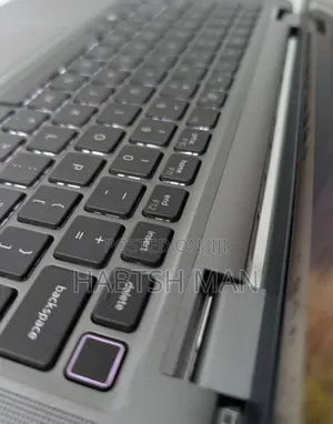 New Laptop Dell Latitude 7450 32GB Intel Core Ultra 7 SSD 512GB