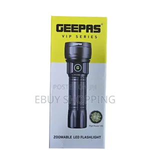 Photo - Geepas Zoomable Led Flashlight