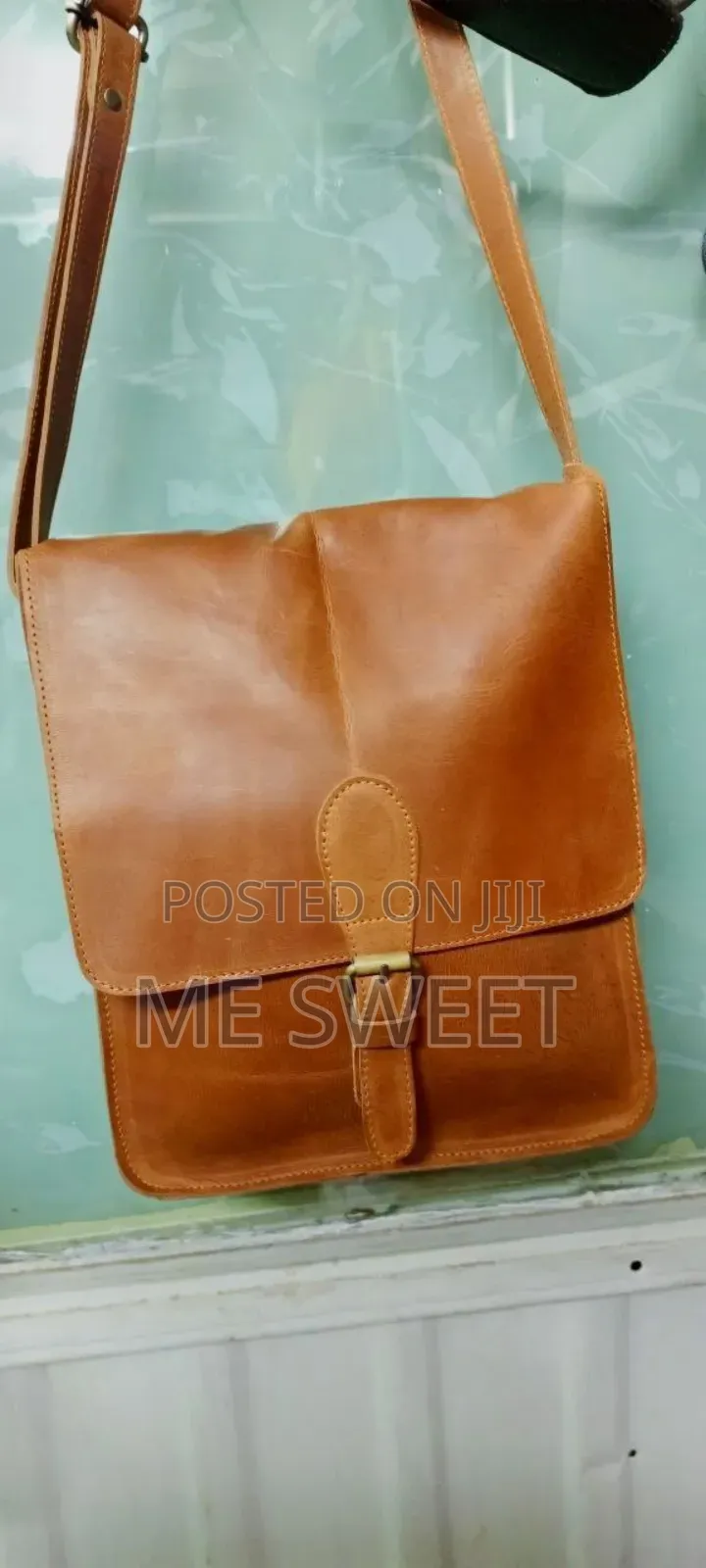 የሴቶች ንፁህ የሌዘር ቦርሳ