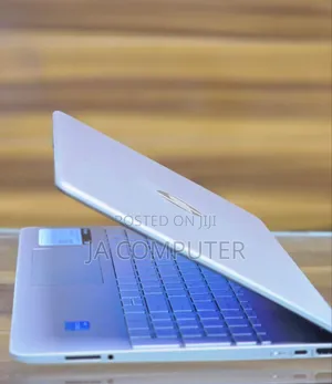 New Laptop HP Stream Notebook 8GB Intel Core I3 SSD 256GB