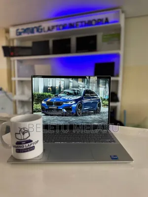 New Laptop Dell Inspiron 15 16GB Intel Core I7 SSD 512GB