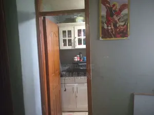 Furnished 3bdrm Condo in Shola Sumeya Mesigid, Yeka for sale