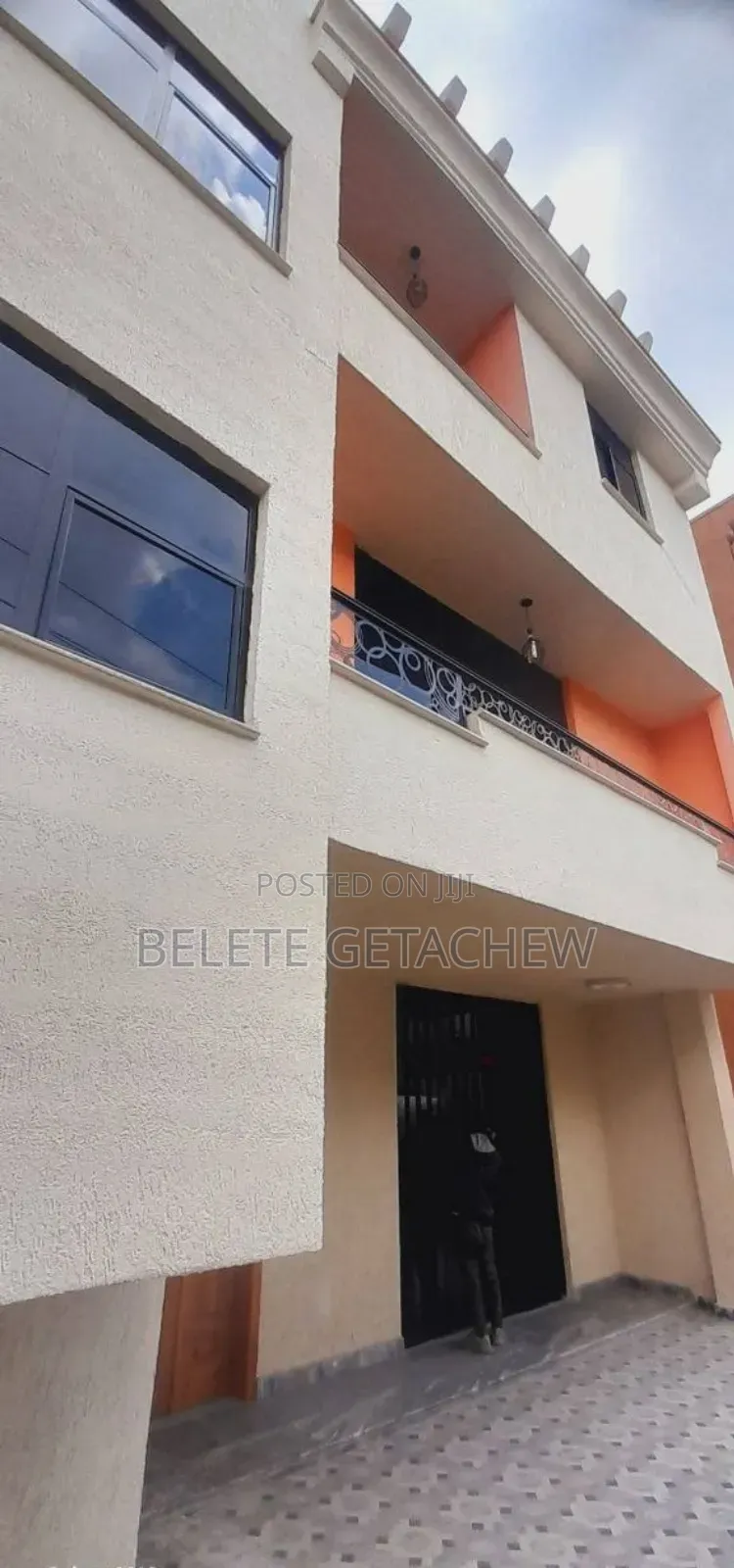 6bdrm House in Ayat, G+3 Luxury, Bole for sale