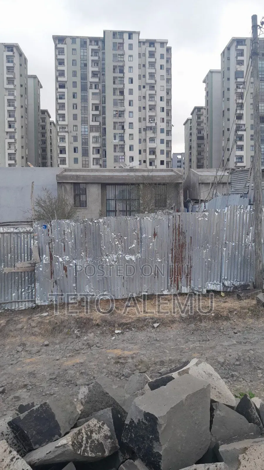 የሚሸጥ ቦታ አያት አራብሳ 500 ካሬ 13 ሚሊዮን ብር