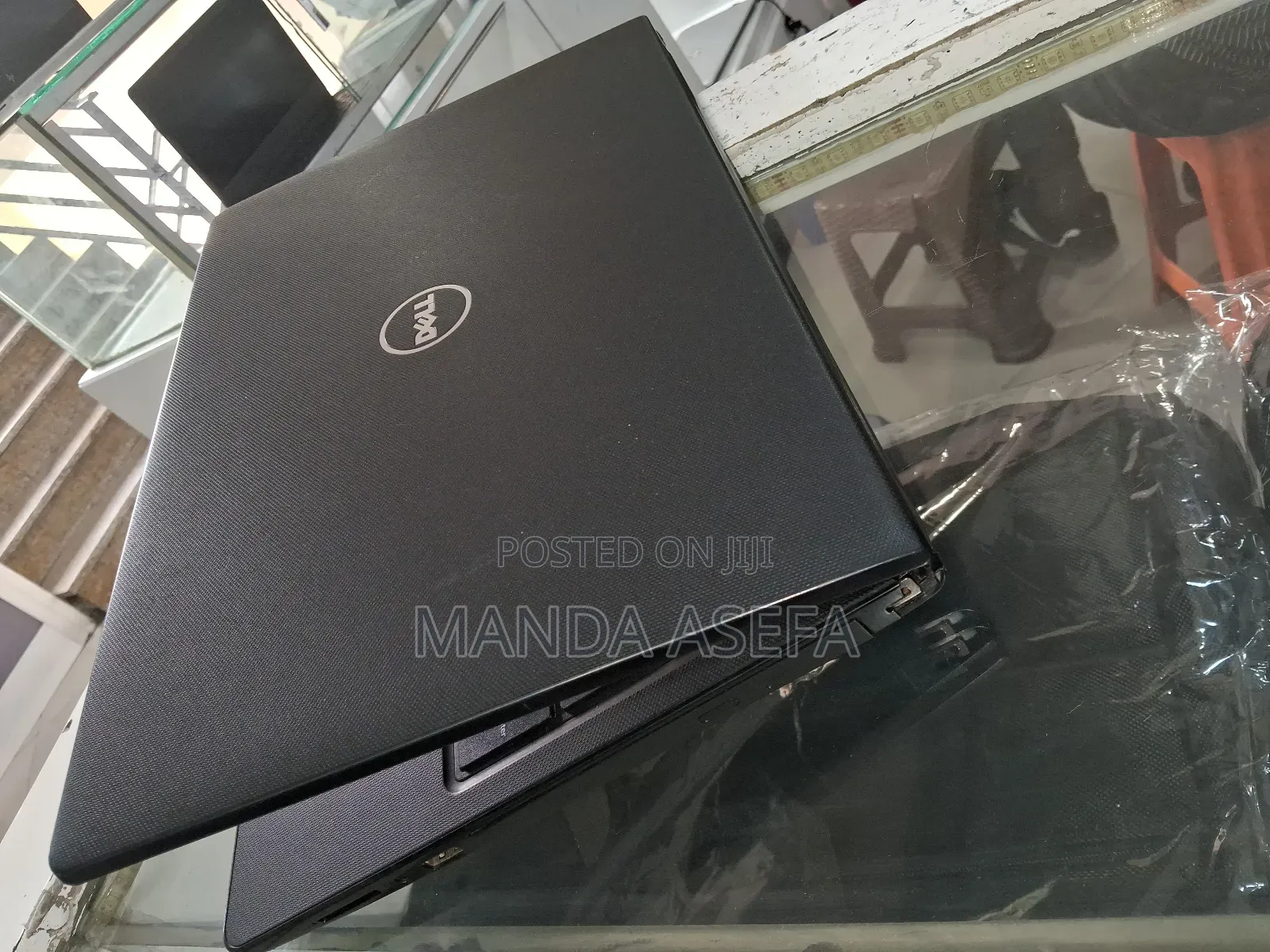 Laptop Dell Vostro 15 3568 4GB Intel Core I5 HDD 1T