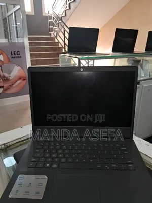 Photo - Laptop Dell Vostro 14 3000 8GB Intel Core I5 SSD 256GB