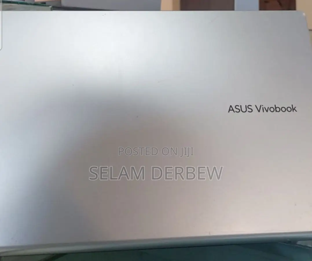 New Laptop Asus VivoBook 15 X505BA 8GB Intel Core I3 SSD 256GB