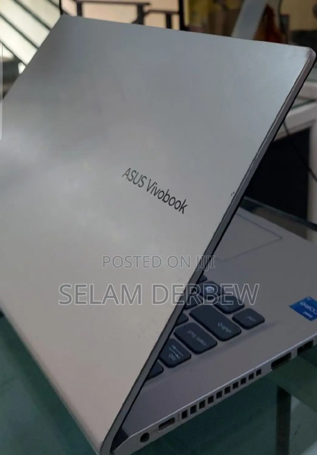 New Laptop Asus VivoBook 15 X505BA 8GB Intel Core I3 SSD 256GB