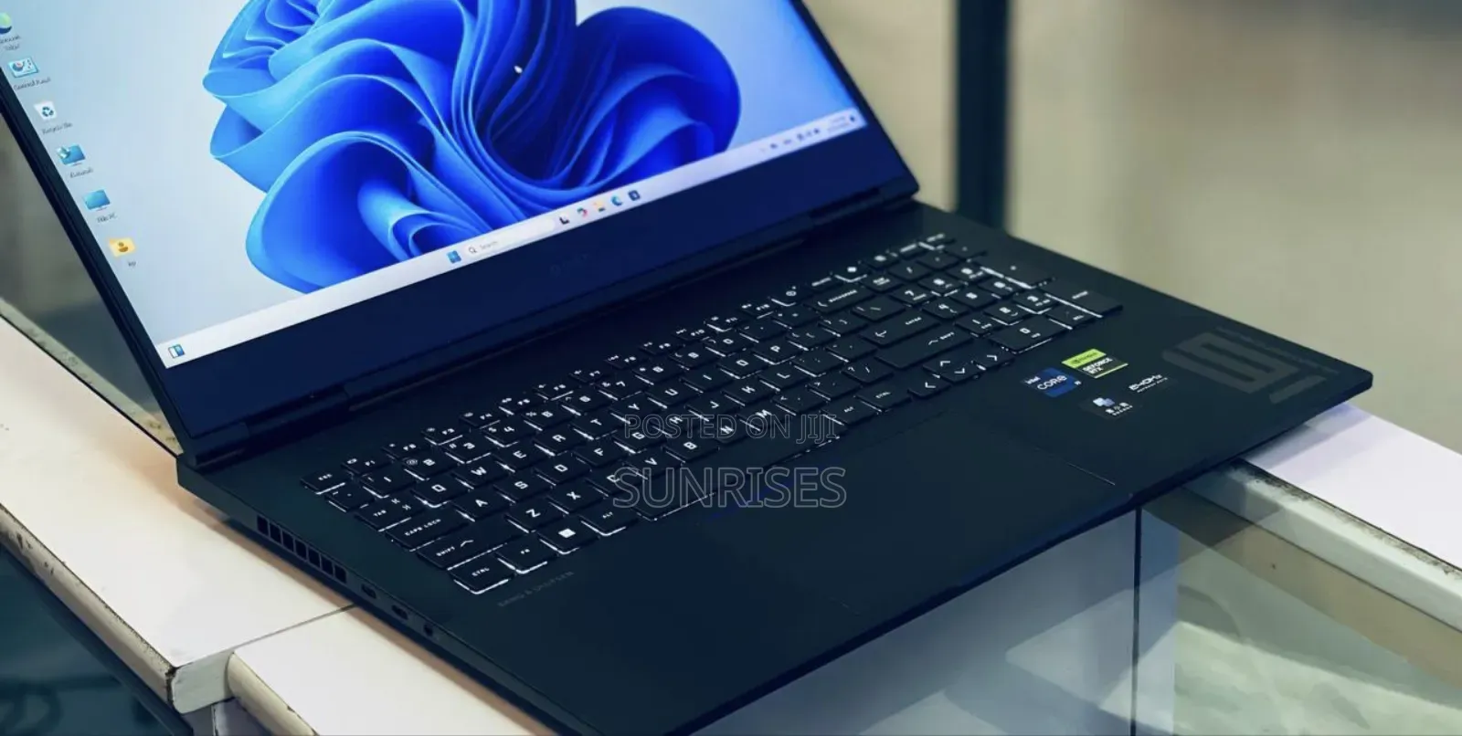 New Laptop HP Omen 16 16GB Intel Core I9 SSD 1T