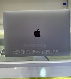 Laptop Apple MacBook Pro 2017 8GB Intel Core I5 SSD 512GB