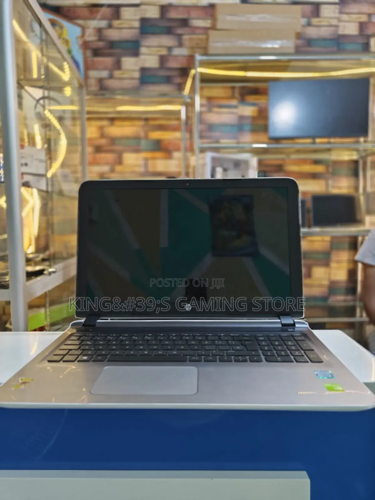 New Laptop HP Pavilion 15 8GB Intel Core I7 SSD 512GB