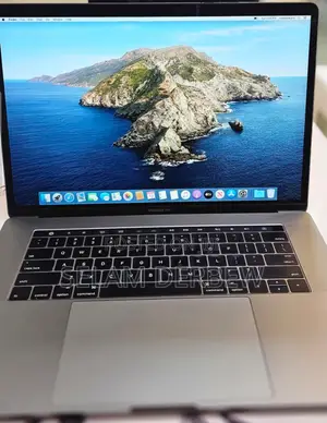 New Laptop Apple MacBook Pro 16GB Intel Core I7 SSD 512GB