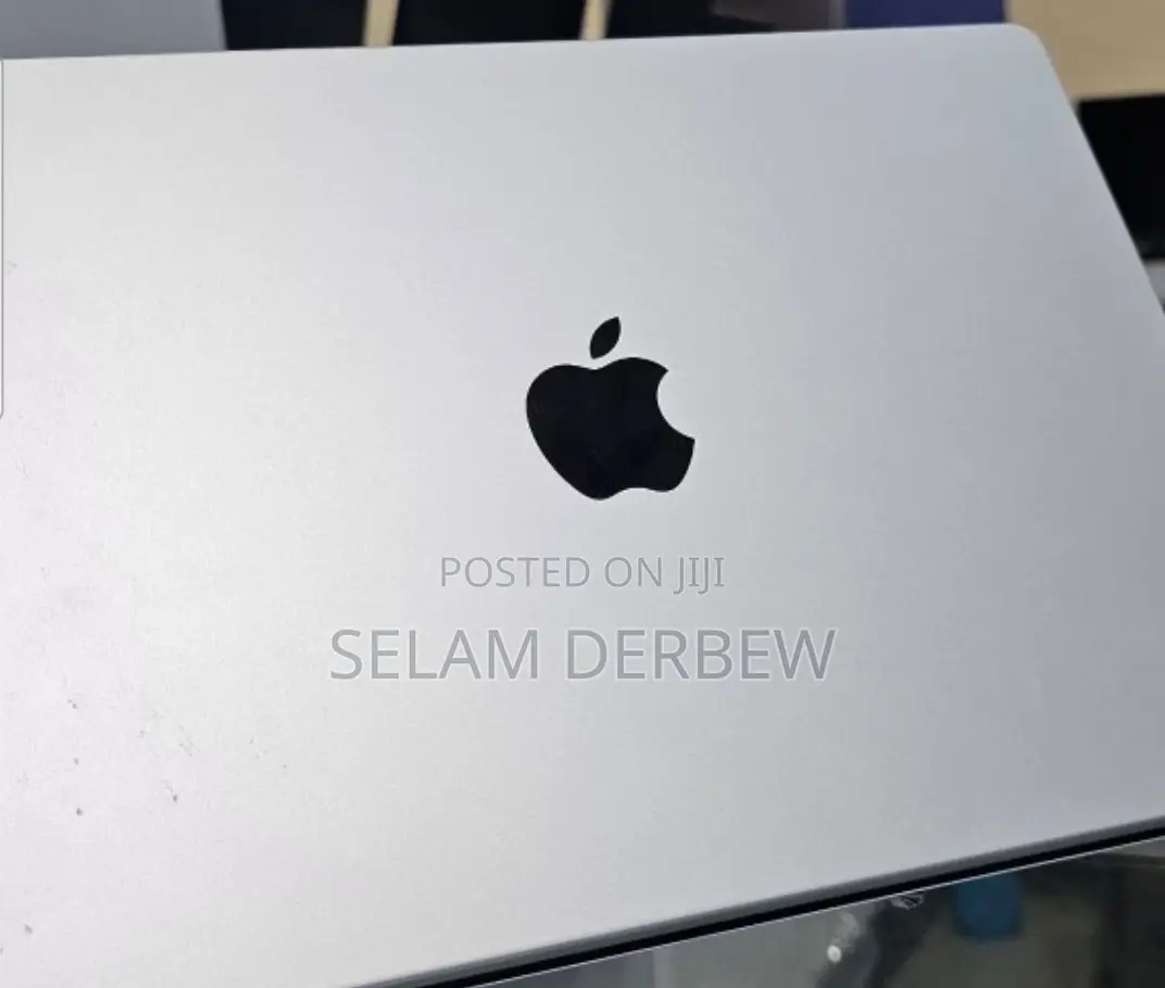 New Laptop Apple MacBook Pro 2023 M3 14-Inch 8GB Apple M3 SSD 512GB