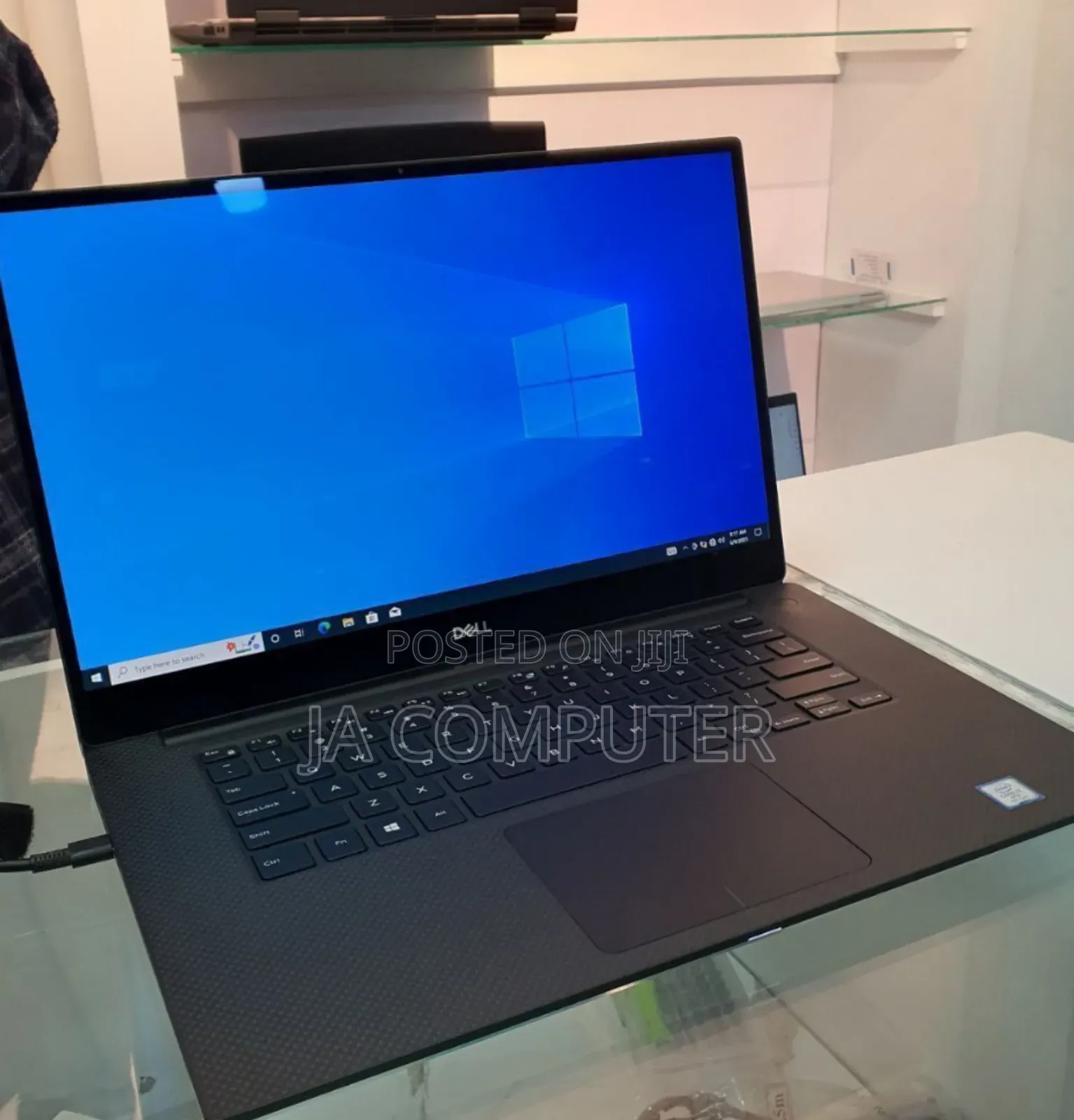 New Laptop Dell Precision 5540 16GB Intel Core I7 SSD 512GB