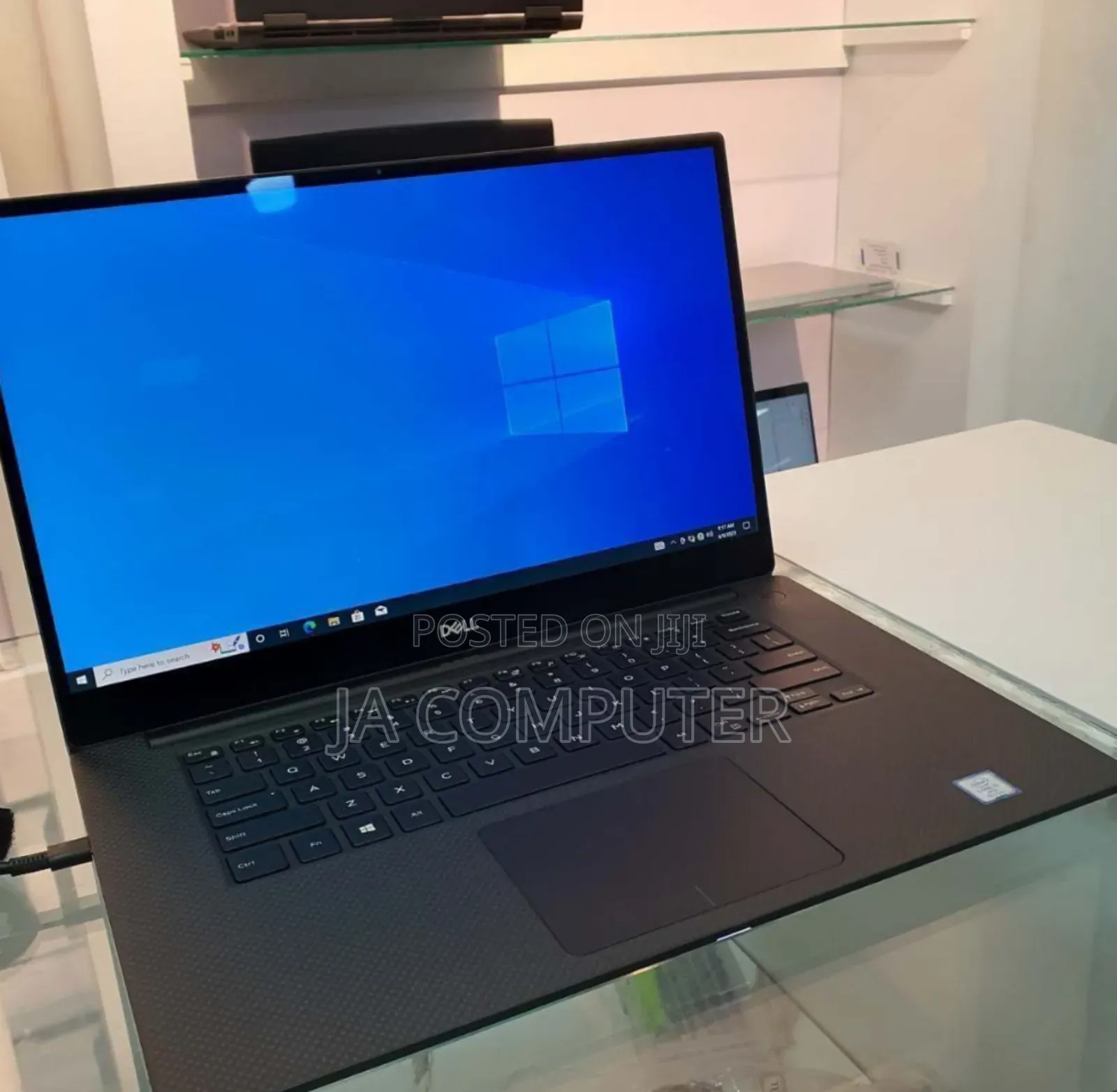 New Laptop Dell Precision 5540 16GB Intel Core I7 SSD 512GB