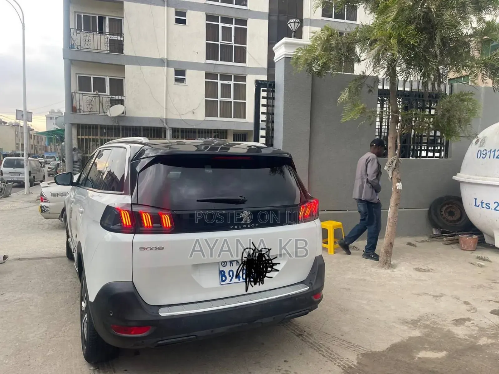 Peugeot 5008 2021 White