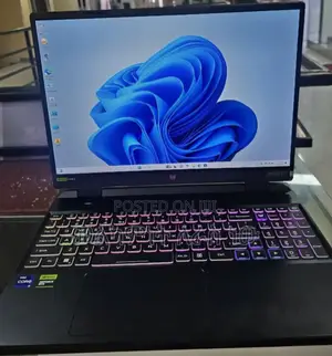 New Laptop Acer Predator Helios 300 16GB Intel Core I9 SSD 1T