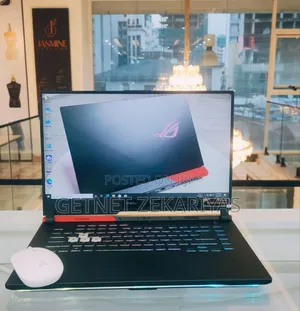 New Laptop Asus ROG Strix G15 16GB AMD Ryzen 9 SSD 512GB