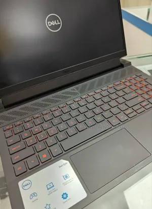 New Laptop Dell G15 5535 16GB Intel Core I7 SSD 1T