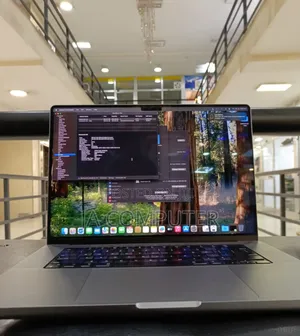 New Laptop Apple MacBook Pro 2021 M1 16GB Apple M1 Pro SSD 1T