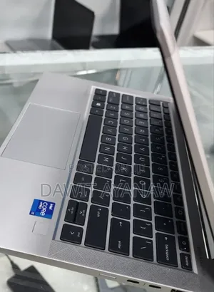 New Laptop HP EliteBook 1030 16GB Intel Core I7 SSD 1T