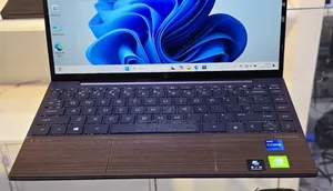 New Laptop HP Envy 15 16GB Intel Core I7 SSD 1T