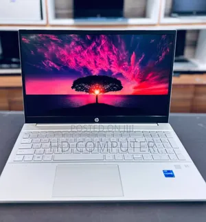 New Laptop HP Pavilion 15 16GB Intel Core I7 SSD 512GB