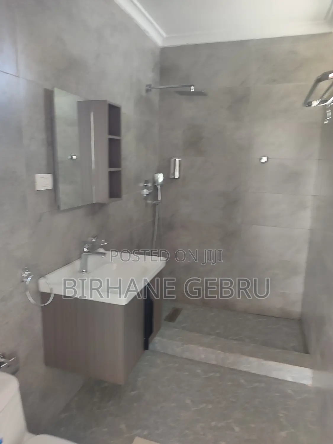 2bedroom Luxury Semi Fernished Guest House for Rent