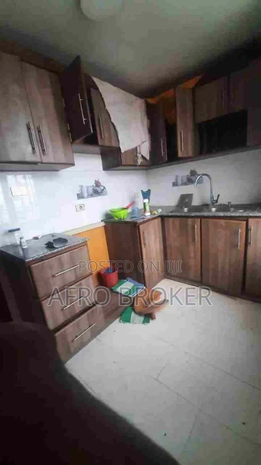 Furnished 3bdrm Condo in Kilinto, Akaky Kaliti for sale