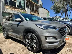 Hyundai Tucson 2020 Silver