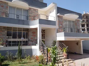 Furnished 7bdrm House in Bole for sale