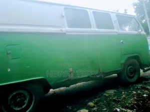 Volkswagen Transporter 1980 Green