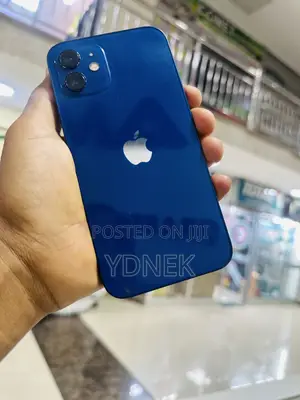 Photo - Apple iPhone 12 64 GB Blue
