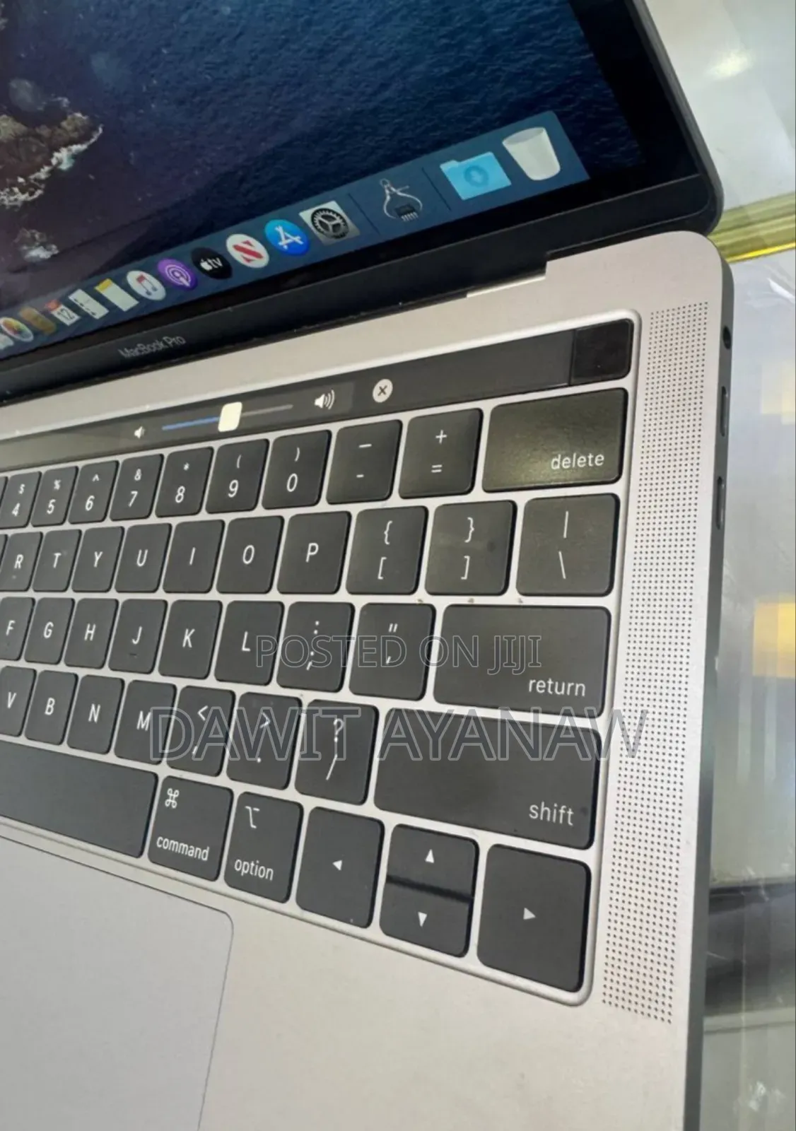 New Laptop Apple MacBook Pro 2019 16GB Intel Core I5 SSD 2T