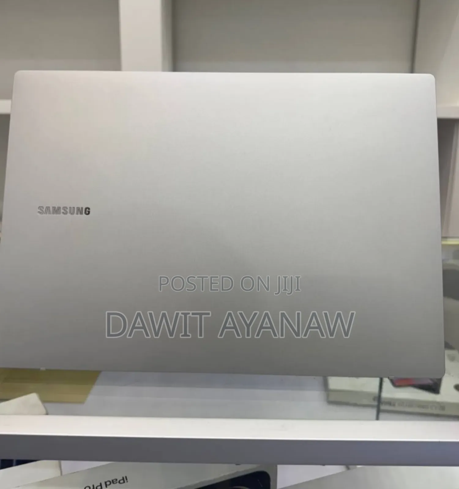New Laptop Samsung 4GB Qualcomm Snapdragon X Plus SSD 128GB