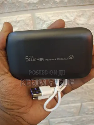 2 in 1 ሁለት በአንድ ( Wifi +Power Bank)