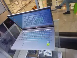 New Laptop HP Pavilion 13 16GB Intel Core I7 SSD 512GB