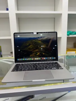 Photo - New Laptop Apple MacBook Air 2022 M2 8GB Apple M2 SSD 256GB
