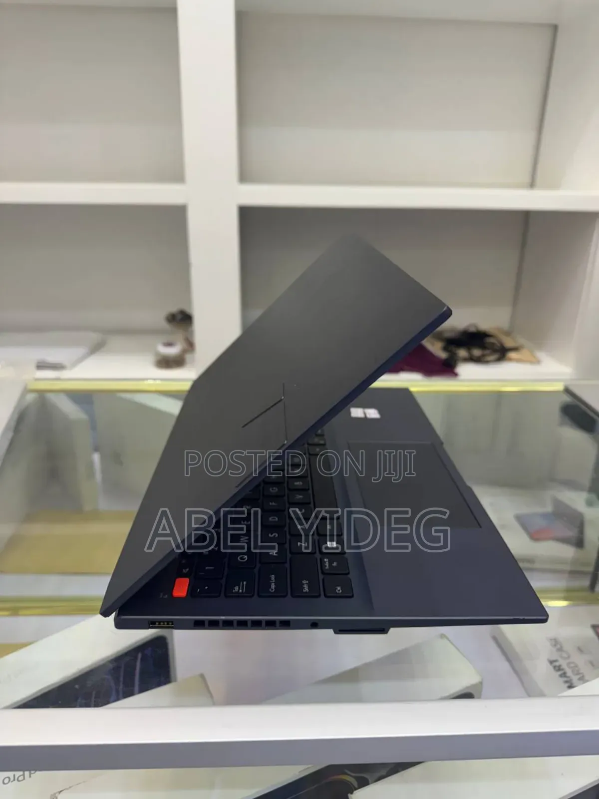 New Laptop Asus 16GB Intel Core I9 SSD 512GB