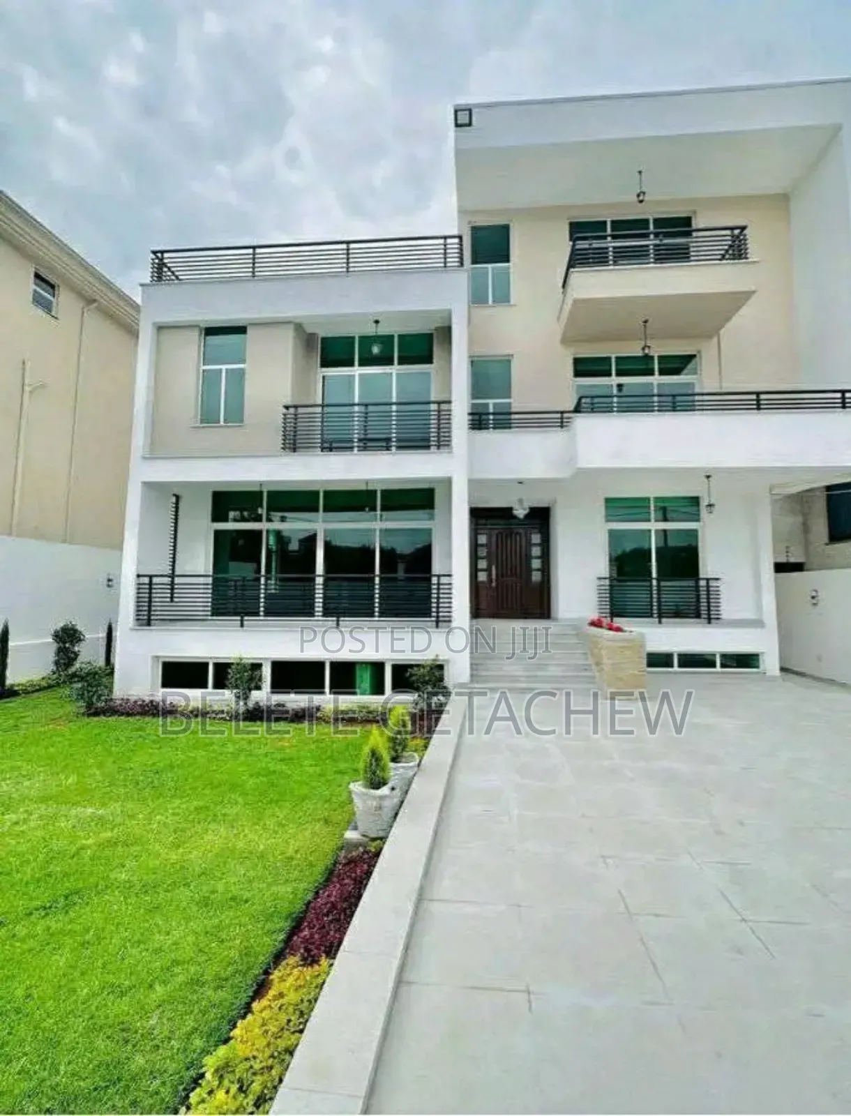 8bdrm House in Ayat, G+2 Luxury, Bole for sale