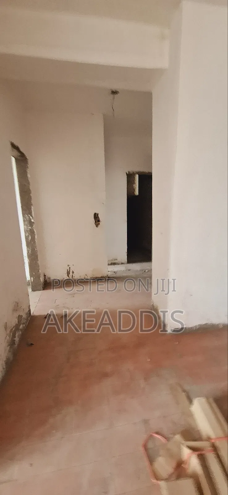 Furnished 2bdrm Apartment in ኖህ ሪል-እስቴት, Yeka for sale