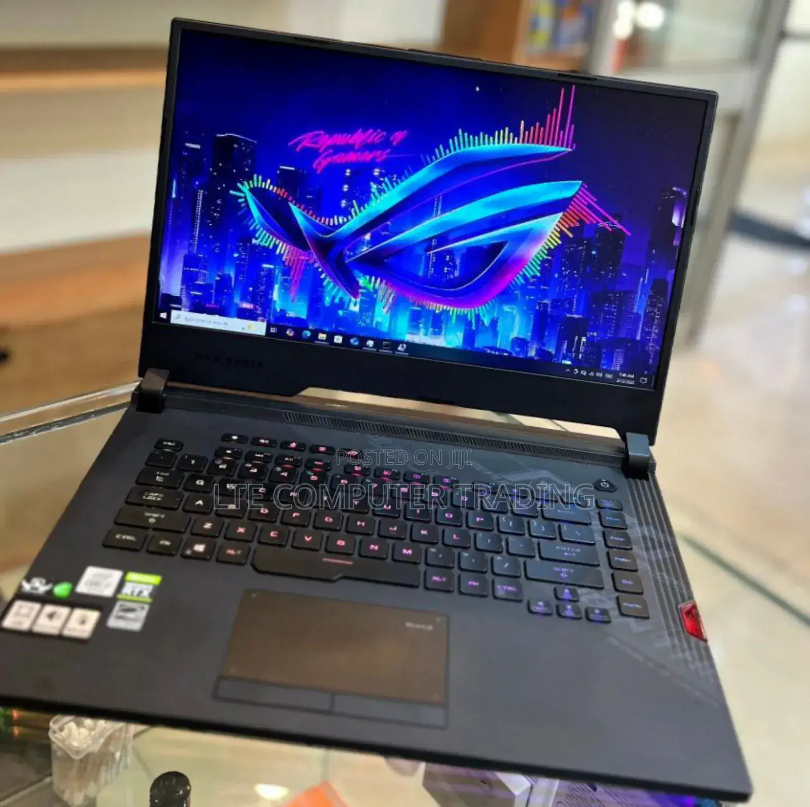 New Laptop Asus ROG Strix G15 G512 16GB Intel Core i7 SSD 1T