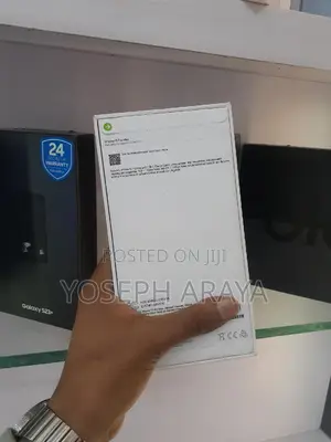 New Apple iPhone 15 Pro Max 256 GB Silver